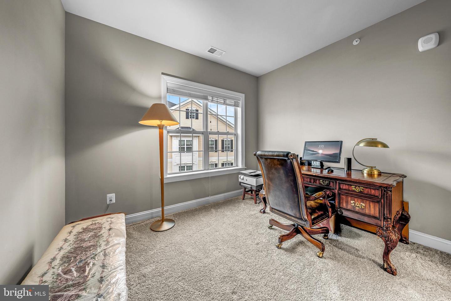 20981 ROCKY KNOLL SQ #301, ASHBURN, Virginia 20147, 2 Bedrooms Bedrooms, ,2 BathroomsBathrooms,Residential,For sale,20981 ROCKY KNOLL SQ #301,VALO2113854 MLS # VALO2113854