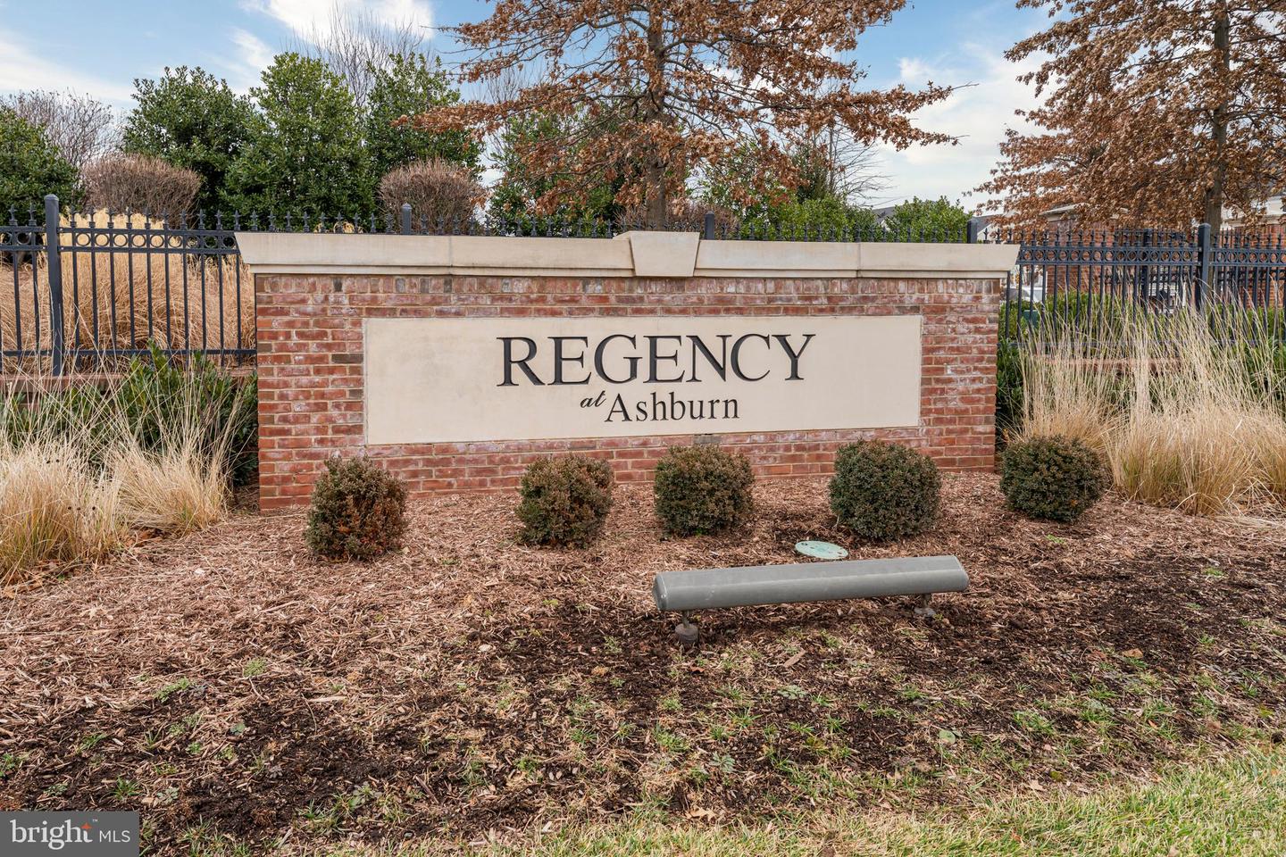 20981 ROCKY KNOLL SQ #301, ASHBURN, Virginia 20147, 2 Bedrooms Bedrooms, ,2 BathroomsBathrooms,Residential,For sale,20981 ROCKY KNOLL SQ #301,VALO2113854 MLS # VALO2113854