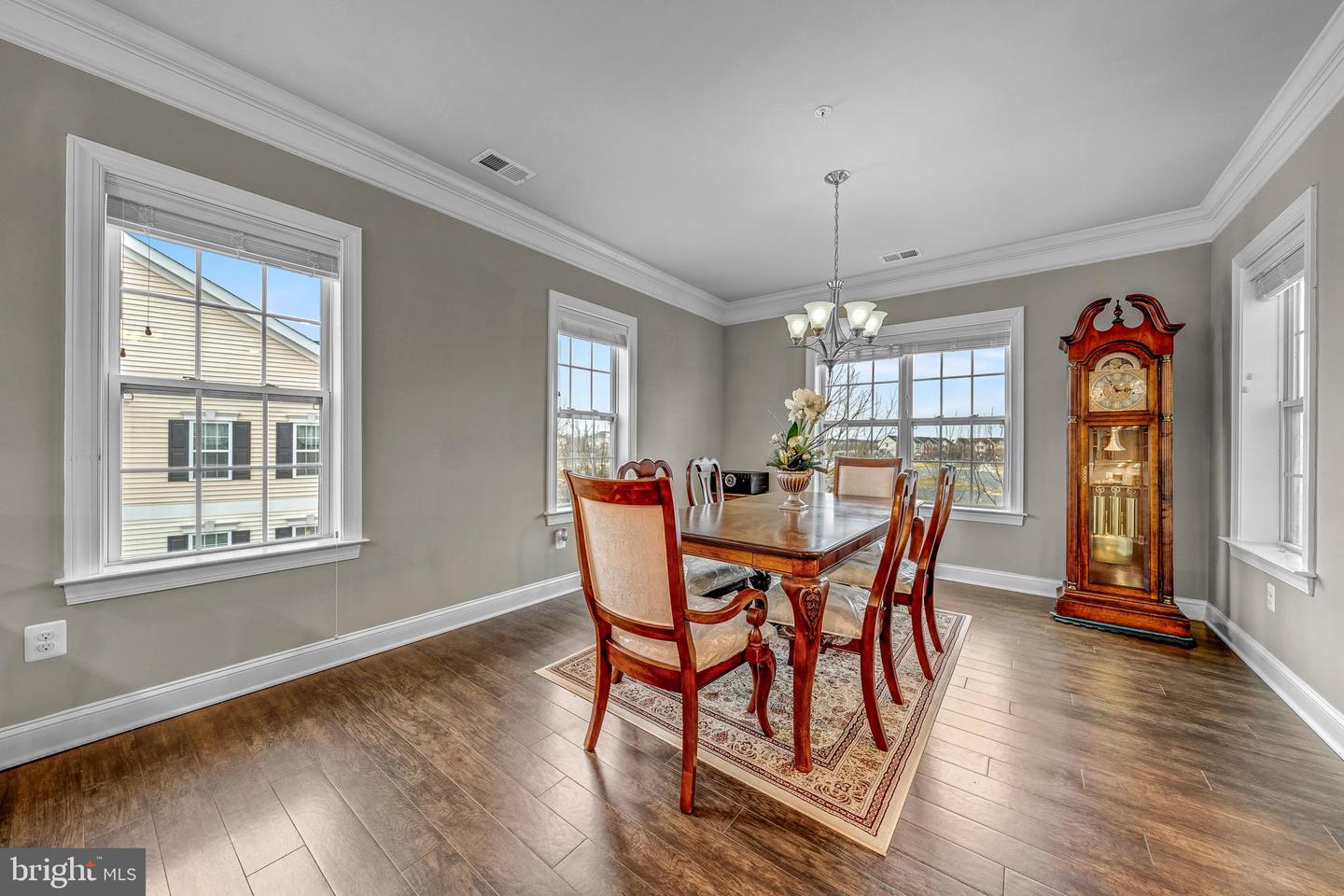 20981 ROCKY KNOLL SQ #301, ASHBURN, Virginia 20147, 2 Bedrooms Bedrooms, ,2 BathroomsBathrooms,Residential,For sale,20981 ROCKY KNOLL SQ #301,VALO2113854 MLS # VALO2113854