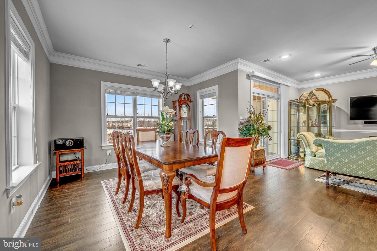 20981 ROCKY KNOLL SQ #301, ASHBURN, Virginia 20147, 2 Bedrooms Bedrooms, ,2 BathroomsBathrooms,Residential,For sale,20981 ROCKY KNOLL SQ #301,VALO2113854 MLS # VALO2113854