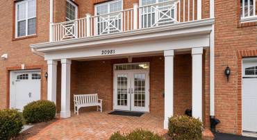20981 ROCKY KNOLL SQ #301, ASHBURN, Virginia 20147, 2 Bedrooms Bedrooms, ,2 BathroomsBathrooms,Residential,For sale,20981 ROCKY KNOLL SQ #301,VALO2113854 MLS # VALO2113854