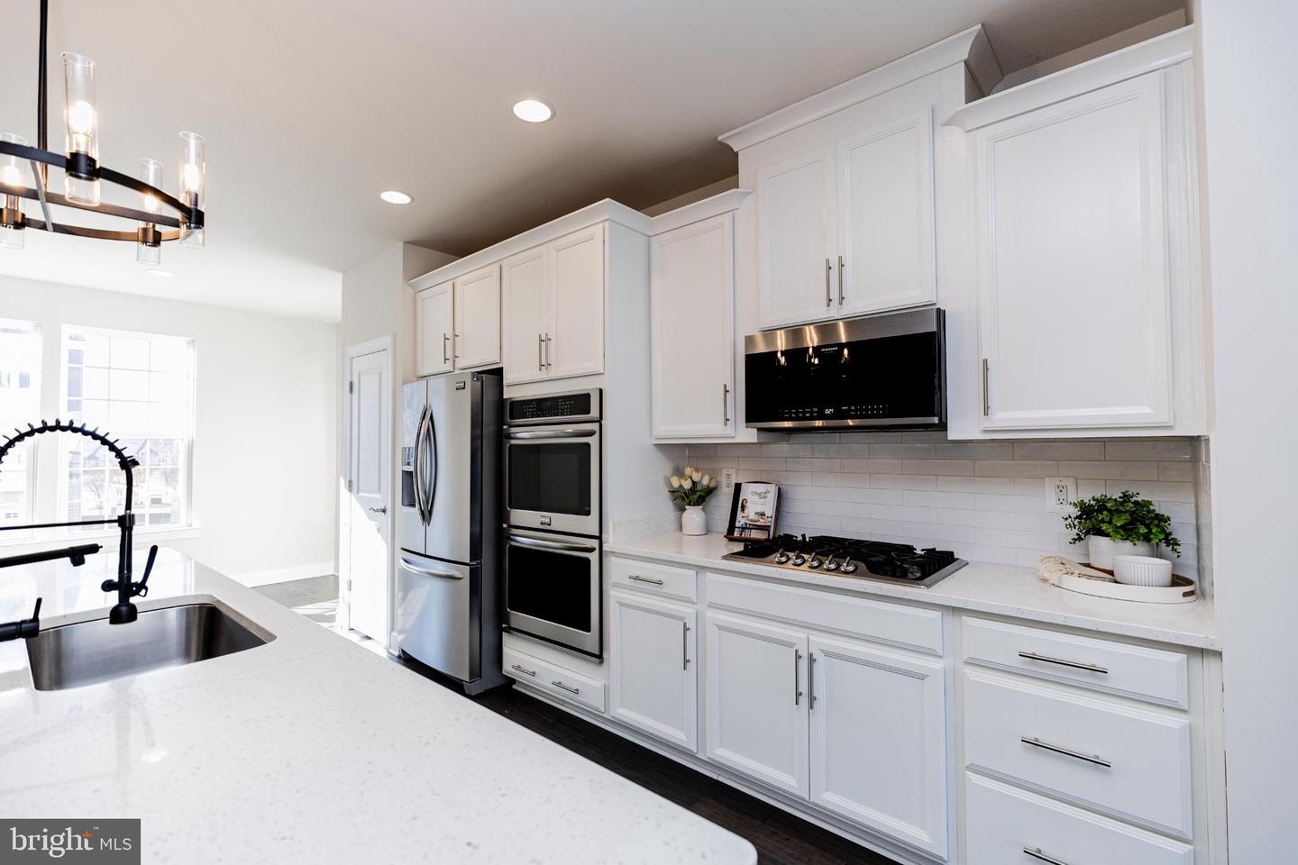 15318 LINVILLE CREEK DR, HAYMARKET, Virginia 20169, 3 Bedrooms Bedrooms, ,3 BathroomsBathrooms,Residential,For sale,15318 LINVILLE CREEK DR,VAPW2110466 MLS # VAPW2110466