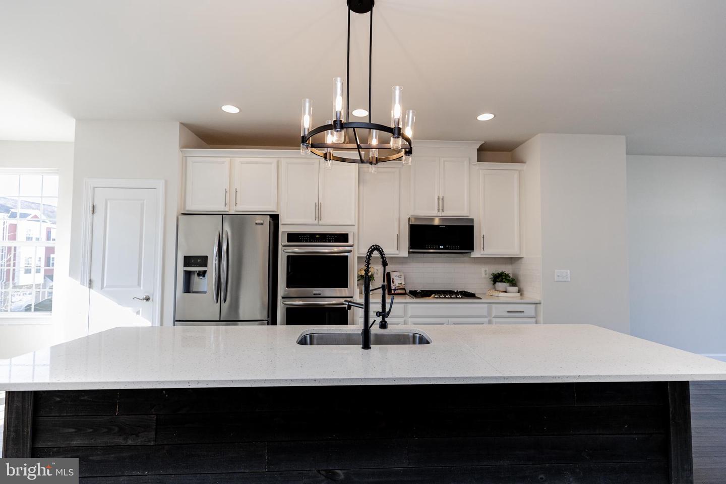 15318 LINVILLE CREEK DR, HAYMARKET, Virginia 20169, 3 Bedrooms Bedrooms, ,3 BathroomsBathrooms,Residential,For sale,15318 LINVILLE CREEK DR,VAPW2110466 MLS # VAPW2110466