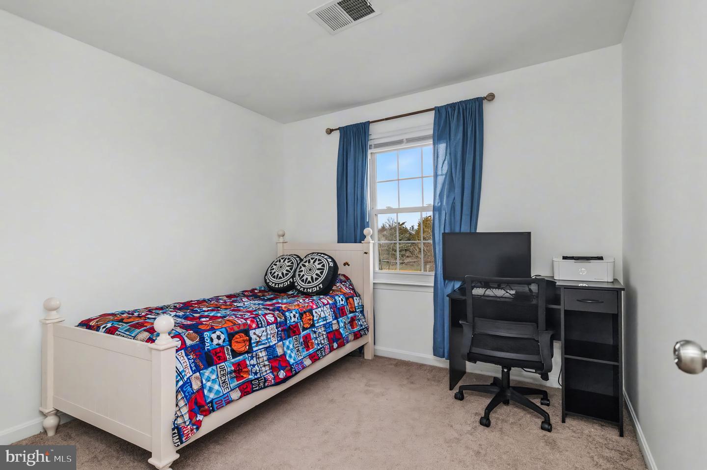 43484 BLACKSMITH SQ, ASHBURN, Virginia 20147, 3 Bedrooms Bedrooms, ,3 BathroomsBathrooms,Residential,For sale,43484 BLACKSMITH SQ,VALO2113896 MLS # VALO2113896