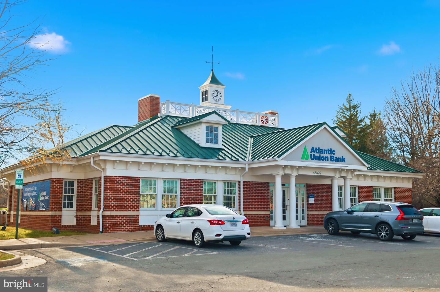 43484 BLACKSMITH SQ, ASHBURN, Virginia 20147, 3 Bedrooms Bedrooms, ,3 BathroomsBathrooms,Residential,For sale,43484 BLACKSMITH SQ,VALO2113896 MLS # VALO2113896