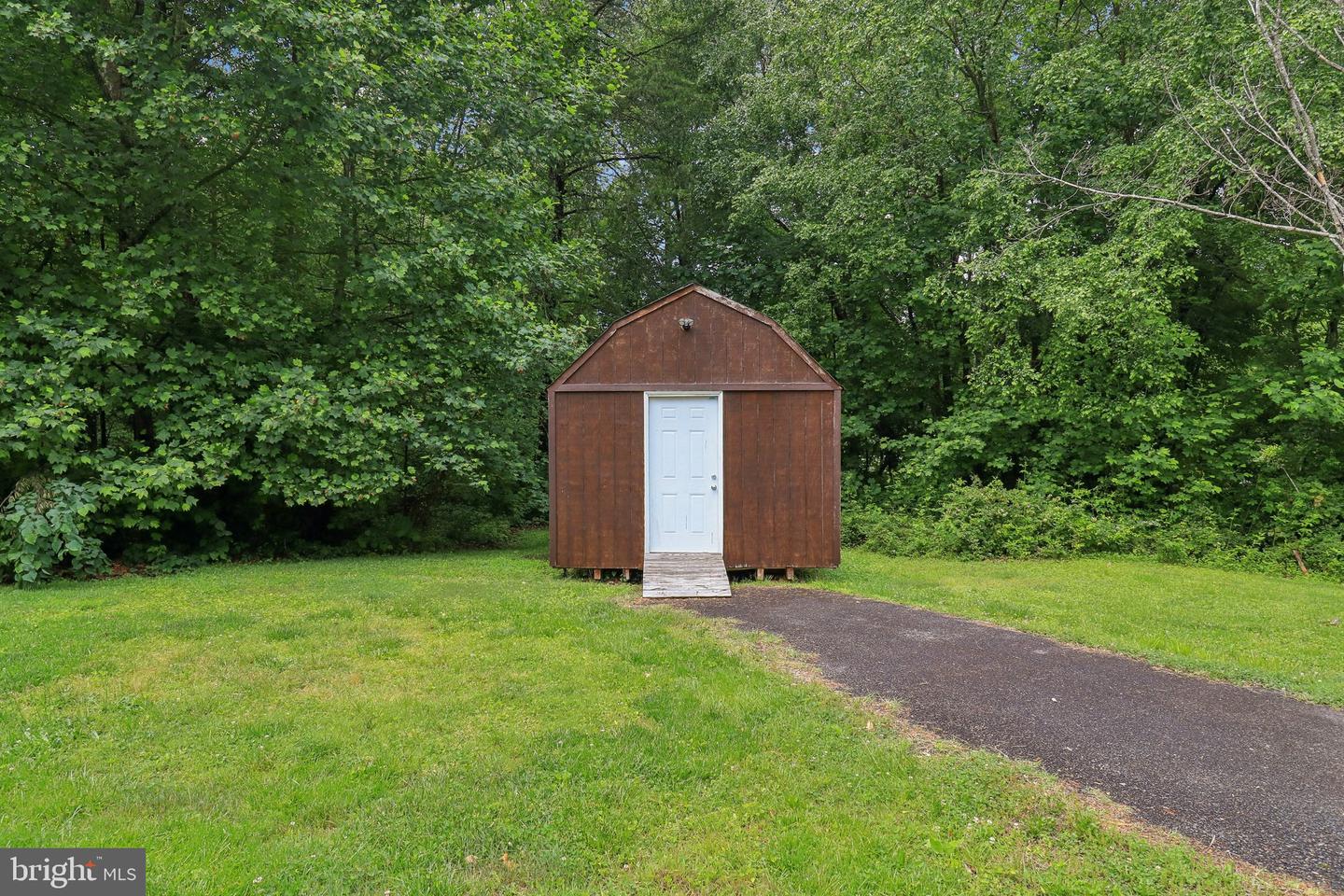 12 TURNER DR, STAFFORD, Virginia 22556, 3 Bedrooms Bedrooms, ,2 BathroomsBathrooms,Residential,For sale,12 TURNER DR,VAST2045230 MLS # VAST2045230