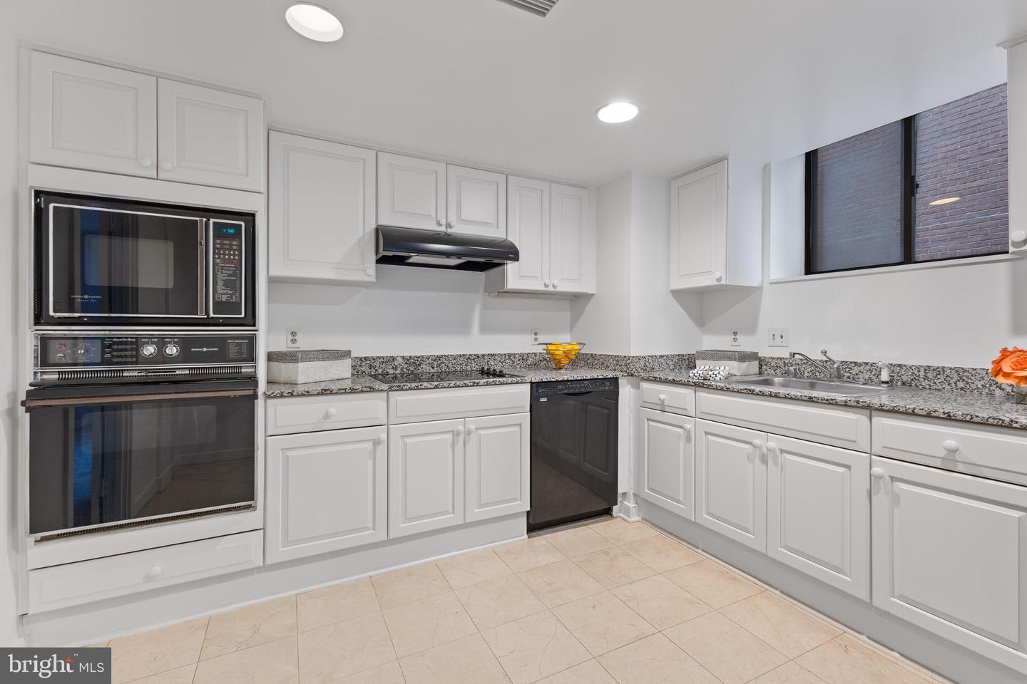 1099 22ND ST NW #601, WASHINGTON, District Of Columbia 20037, 3 Bedrooms Bedrooms, ,2 BathroomsBathrooms,Residential,For sale,1099 22ND ST NW #601,DCDC2241246 MLS # DCDC2241246