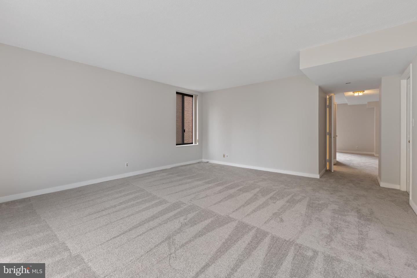 1099 22ND ST NW #601, WASHINGTON, District Of Columbia 20037, 3 Bedrooms Bedrooms, ,2 BathroomsBathrooms,Residential,For sale,1099 22ND ST NW #601,DCDC2241246 MLS # DCDC2241246