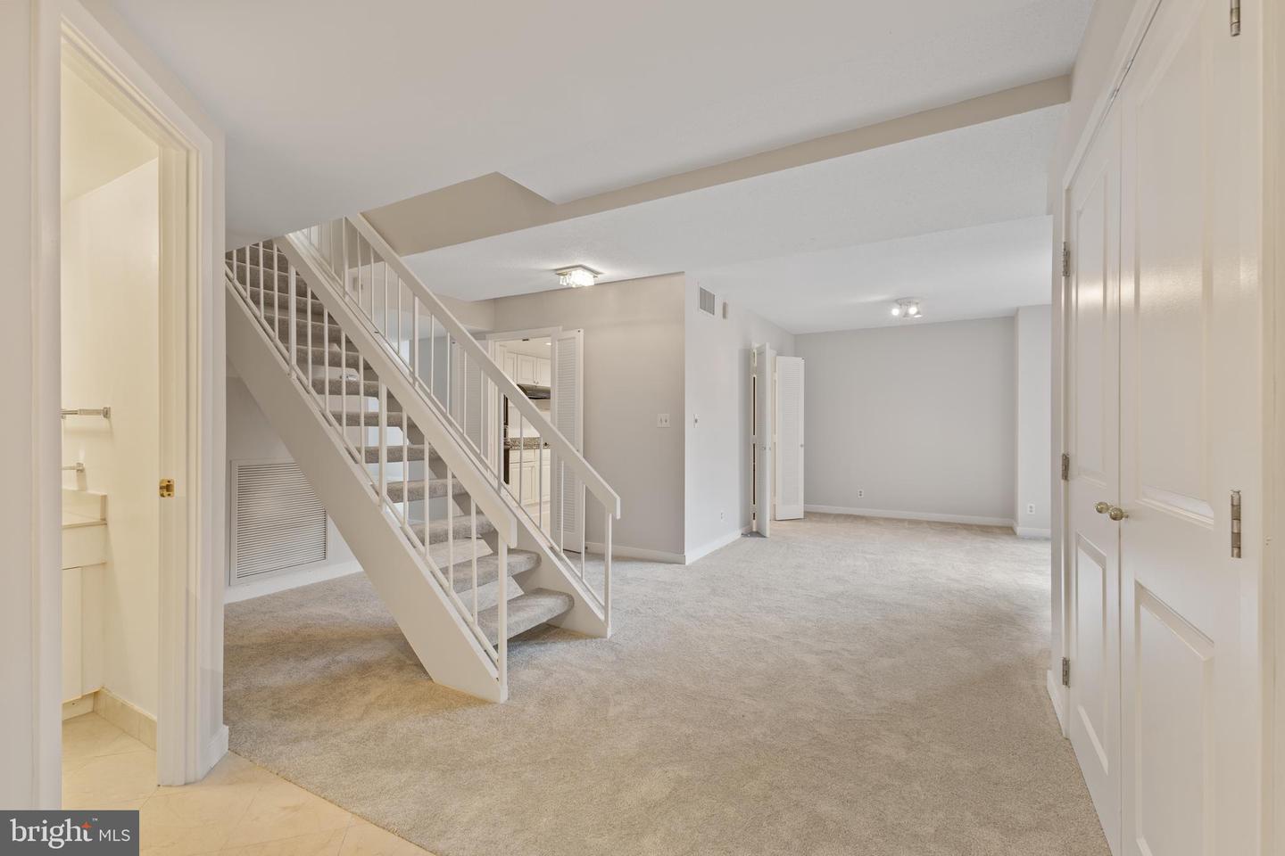 1099 22ND ST NW #601, WASHINGTON, District Of Columbia 20037, 3 Bedrooms Bedrooms, ,2 BathroomsBathrooms,Residential,For sale,1099 22ND ST NW #601,DCDC2241246 MLS # DCDC2241246