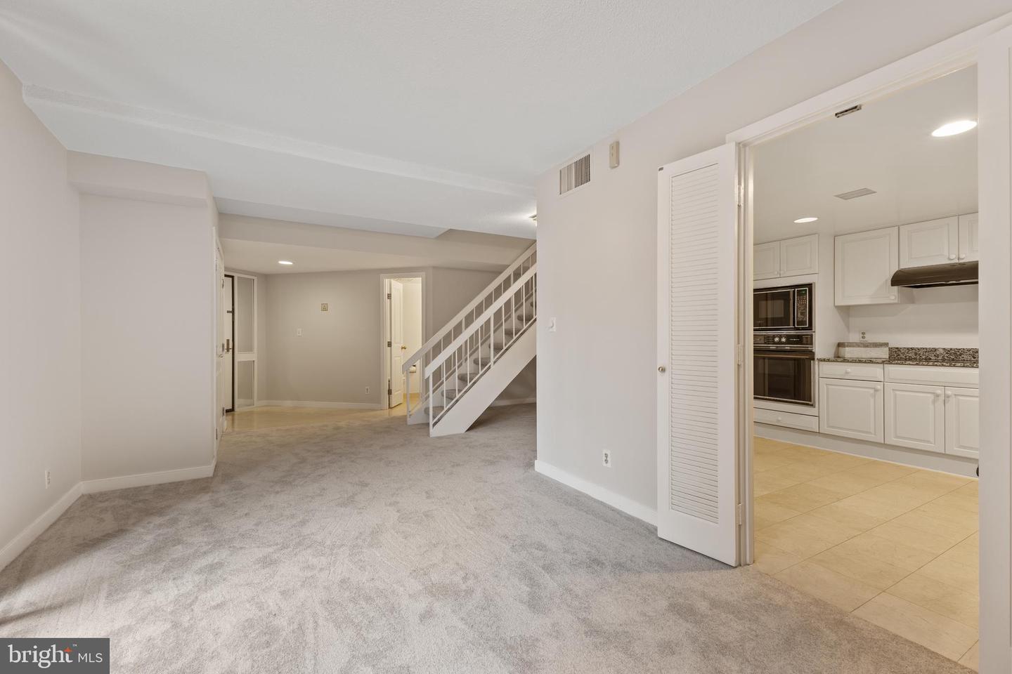 1099 22ND ST NW #601, WASHINGTON, District Of Columbia 20037, 3 Bedrooms Bedrooms, ,2 BathroomsBathrooms,Residential,For sale,1099 22ND ST NW #601,DCDC2241246 MLS # DCDC2241246