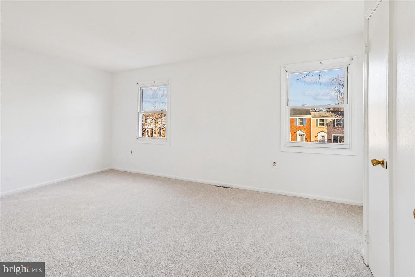 8347 IRONGATE WAY, MANASSAS, Virginia 20109, 3 Bedrooms Bedrooms, ,1 BathroomBathrooms,Residential,For sale,8347 IRONGATE WAY,VAPW2110512 MLS # VAPW2110512