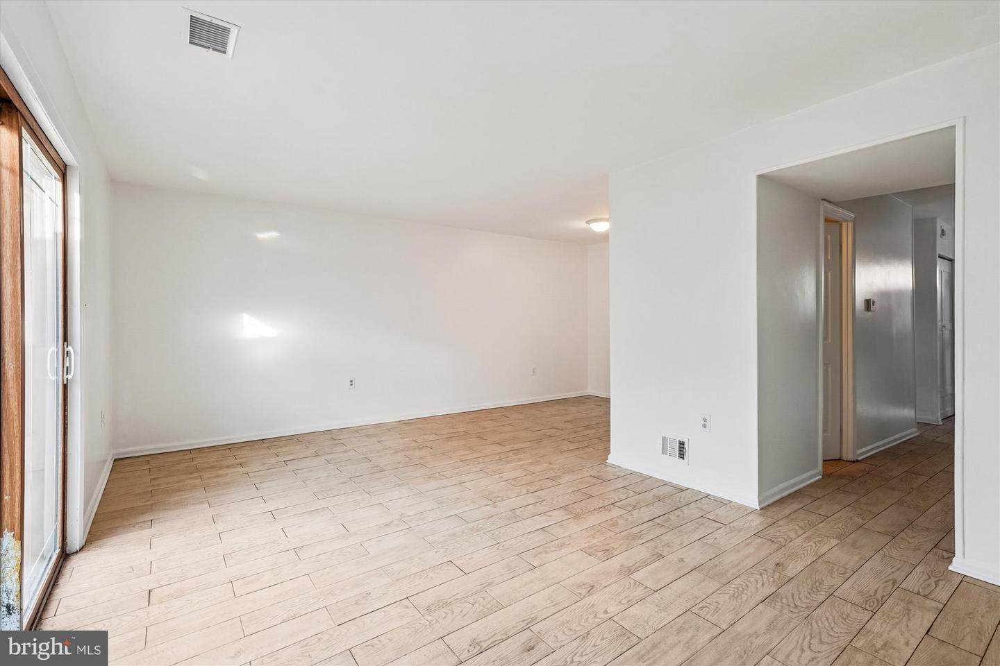 8347 IRONGATE WAY, MANASSAS, Virginia 20109, 3 Bedrooms Bedrooms, ,1 BathroomBathrooms,Residential,For sale,8347 IRONGATE WAY,VAPW2110512 MLS # VAPW2110512