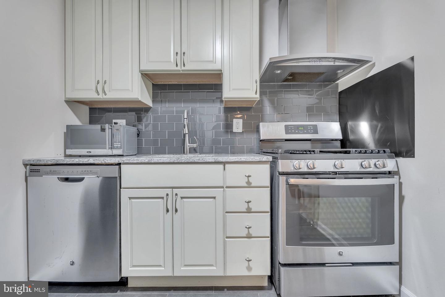 4201 CATHEDRAL AVE NW #918W, WASHINGTON, District Of Columbia 20016, 1 Bedroom Bedrooms, ,1 BathroomBathrooms,Residential,For sale,4201 CATHEDRAL AVE NW #918W,DCDC2241316 MLS # DCDC2241316