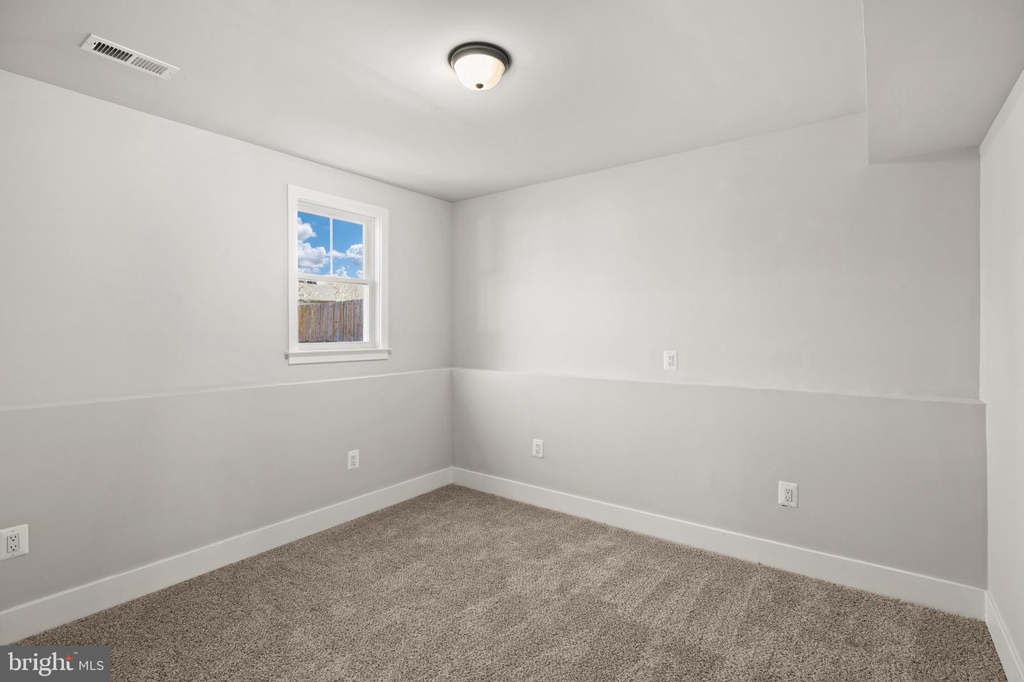 10705 WILLOW CT, FREDERICKSBURG, Virginia 22407, 4 Bedrooms Bedrooms, ,2 BathroomsBathrooms,Residential,For sale,10705 WILLOW CT,VASP2038640 MLS # VASP2038640