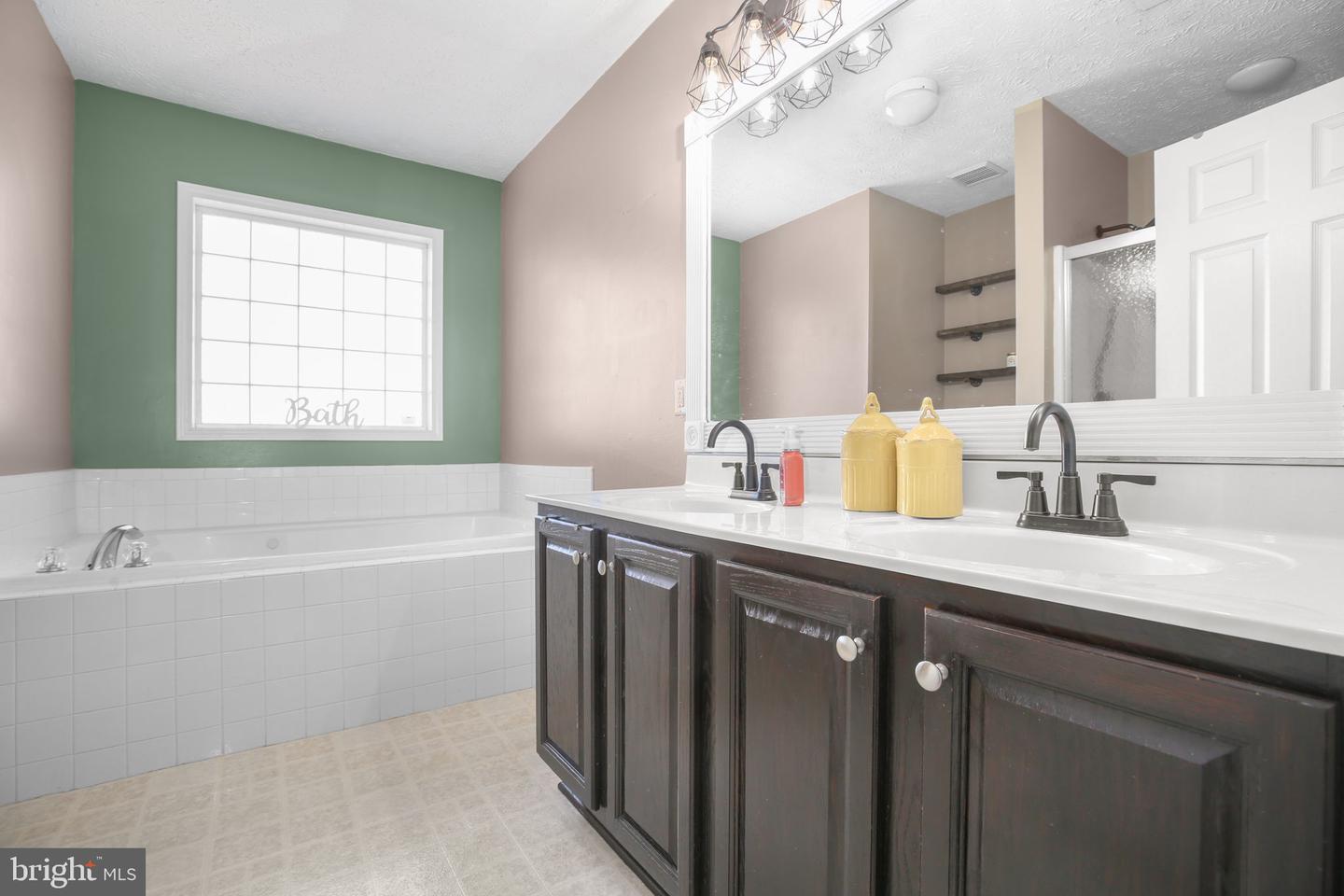 157 OLYMPIC DR, STAFFORD, Virginia 22554, 5 Bedrooms Bedrooms, ,3 BathroomsBathrooms,Residential,For sale,157 OLYMPIC DR,VAST2045258 MLS # VAST2045258