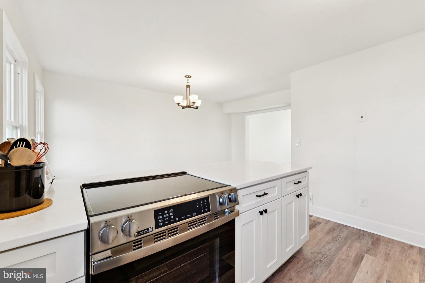 9703 BRAGG LN, MANASSAS, Virginia 20110, 3 Bedrooms Bedrooms, ,1 BathroomBathrooms,Residential,For sale,9703 BRAGG LN,VAMN2009942 MLS # VAMN2009942