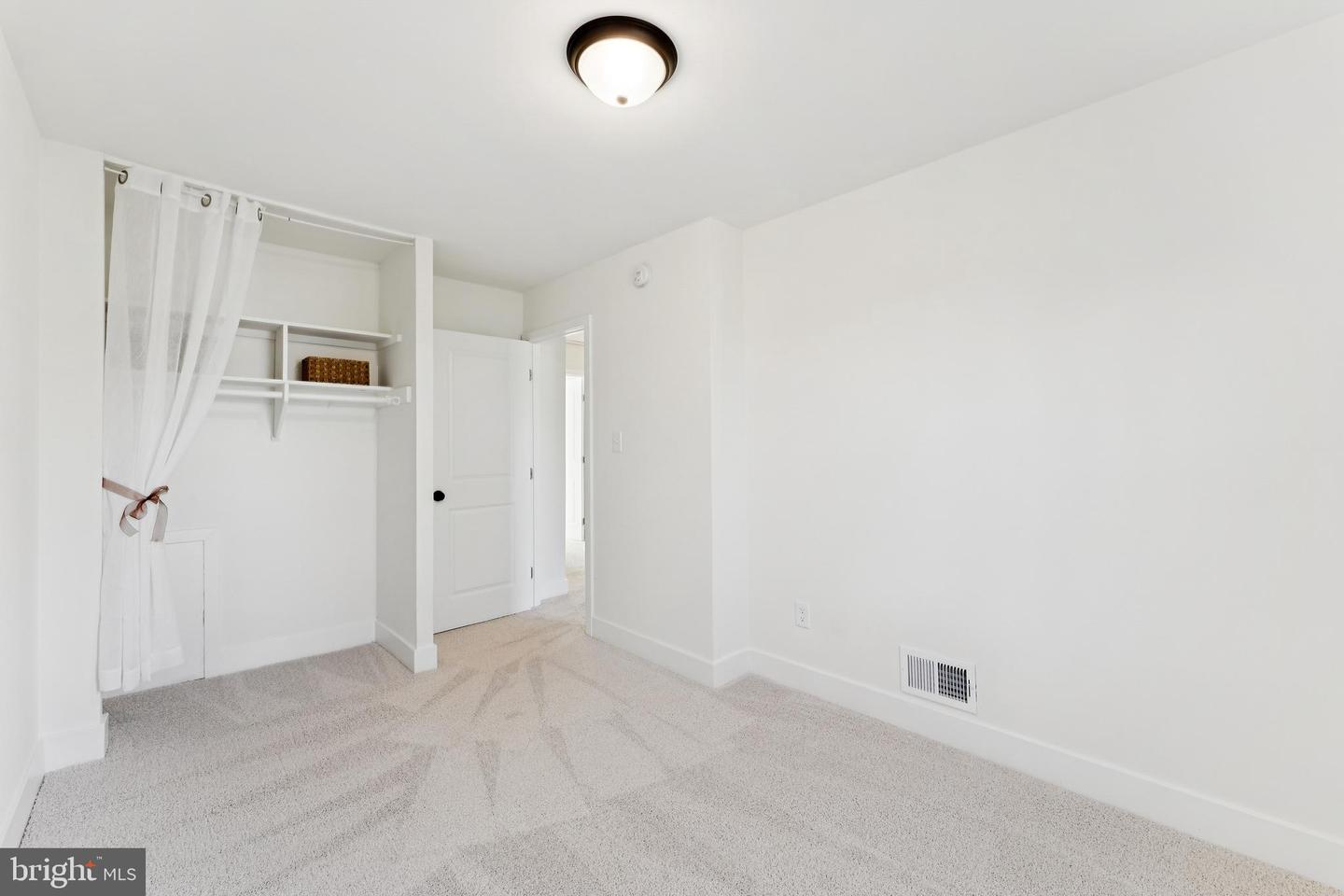 9703 BRAGG LN, MANASSAS, Virginia 20110, 3 Bedrooms Bedrooms, ,1 BathroomBathrooms,Residential,For sale,9703 BRAGG LN,VAMN2009942 MLS # VAMN2009942