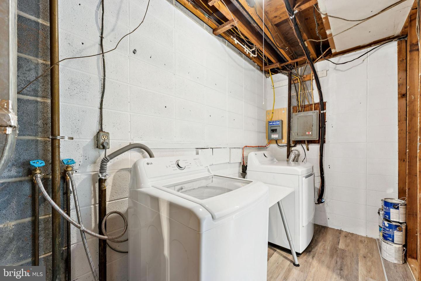 9703 BRAGG LN, MANASSAS, Virginia 20110, 3 Bedrooms Bedrooms, ,1 BathroomBathrooms,Residential,For sale,9703 BRAGG LN,VAMN2009942 MLS # VAMN2009942