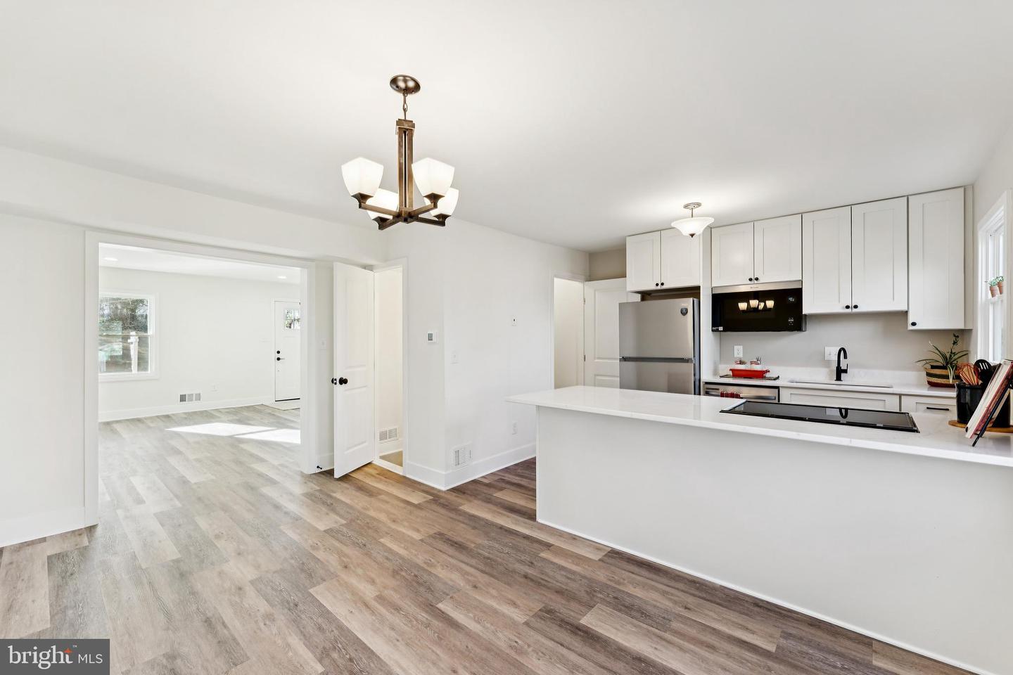 9703 BRAGG LN, MANASSAS, Virginia 20110, 3 Bedrooms Bedrooms, ,1 BathroomBathrooms,Residential,For sale,9703 BRAGG LN,VAMN2009942 MLS # VAMN2009942