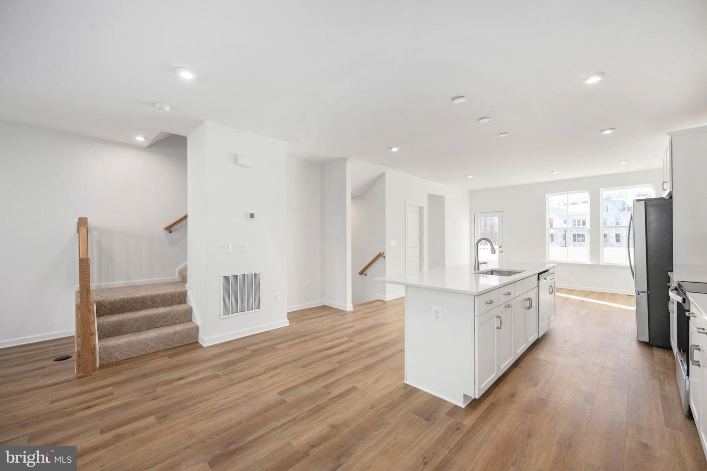 10157 QUEENS WAY, MANASSAS, Virginia 20110, 5 Bedrooms Bedrooms, ,4 BathroomsBathrooms,Residential,For sale,10157 QUEENS WAY,VAMN2009946 MLS # VAMN2009946