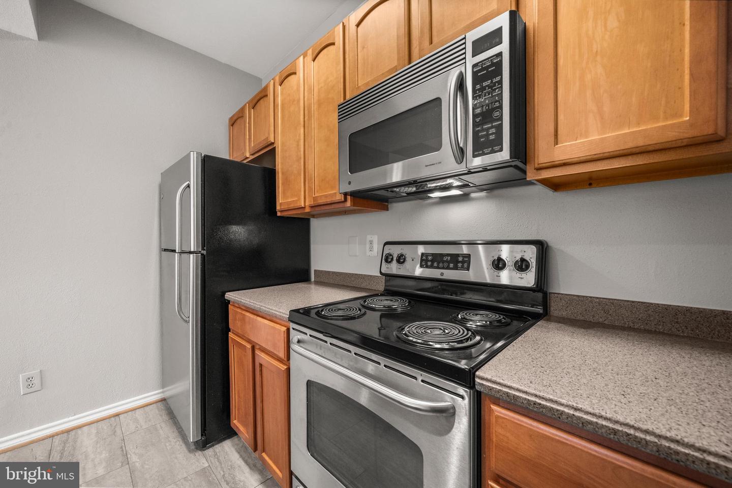 3916 PENDERVIEW DR #425, FAIRFAX, Virginia 22033, 1 Bedroom Bedrooms, ,1 BathroomBathrooms,Residential,For sale,3916 PENDERVIEW DR #425,VAFX2286140 MLS # VAFX2286140