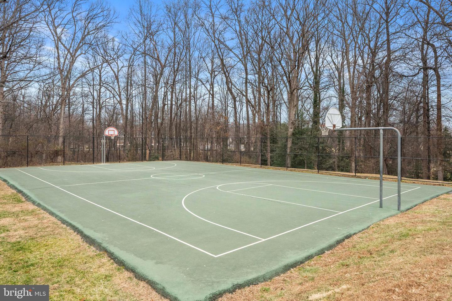 3916 PENDERVIEW DR #425, FAIRFAX, Virginia 22033, 1 Bedroom Bedrooms, ,1 BathroomBathrooms,Residential,For sale,3916 PENDERVIEW DR #425,VAFX2286140 MLS # VAFX2286140