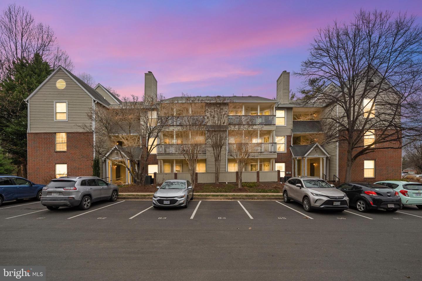 3916 PENDERVIEW DR #425, FAIRFAX, Virginia 22033, 1 Bedroom Bedrooms, ,1 BathroomBathrooms,Residential,For sale,3916 PENDERVIEW DR #425,VAFX2286140 MLS # VAFX2286140