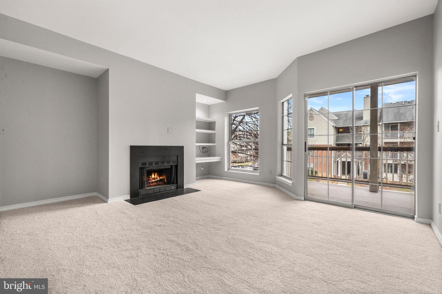 3916 PENDERVIEW DR #425, FAIRFAX, Virginia 22033, 1 Bedroom Bedrooms, ,1 BathroomBathrooms,Residential,For sale,3916 PENDERVIEW DR #425,VAFX2286140 MLS # VAFX2286140