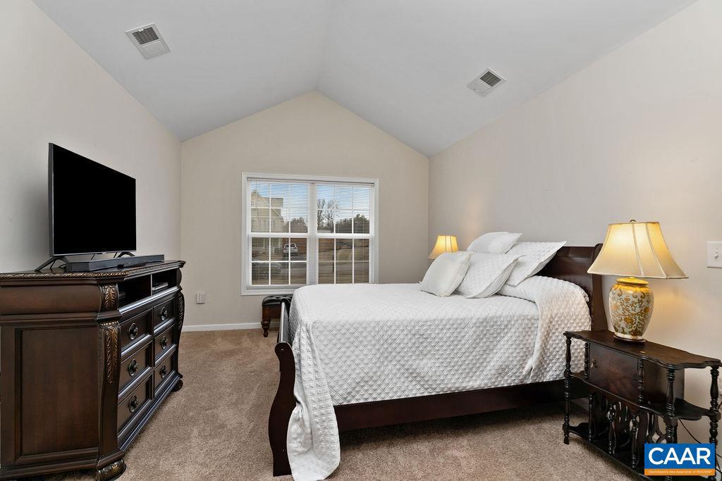 147 W STRATFORD PL, MADISON HEIGHTS, Virginia 24572, 3 Bedrooms Bedrooms, ,2 BathroomsBathrooms,Residential,For sale,147 W STRATFORD PL,672549 MLS # 672549