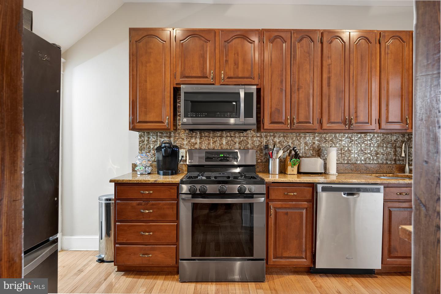 649 SOUTH CAROLINA AVE SE, WASHINGTON, District Of Columbia 20003, 5 Bedrooms Bedrooms, ,3 BathroomsBathrooms,Residential,For sale,649 SOUTH CAROLINA AVE SE,DCDC2241890 MLS # DCDC2241890