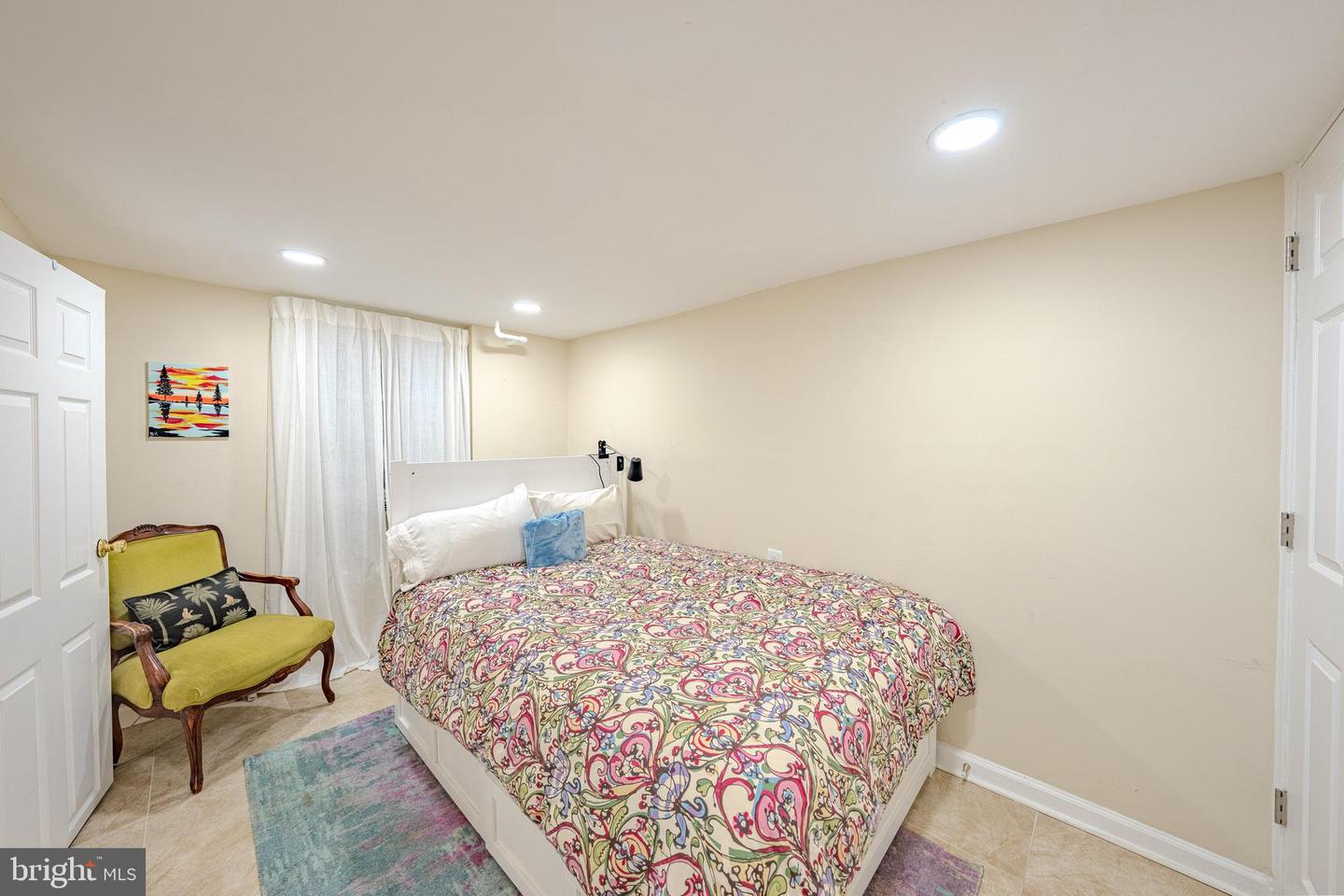 649 SOUTH CAROLINA AVE SE, WASHINGTON, District Of Columbia 20003, 5 Bedrooms Bedrooms, ,3 BathroomsBathrooms,Residential,For sale,649 SOUTH CAROLINA AVE SE,DCDC2241890 MLS # DCDC2241890