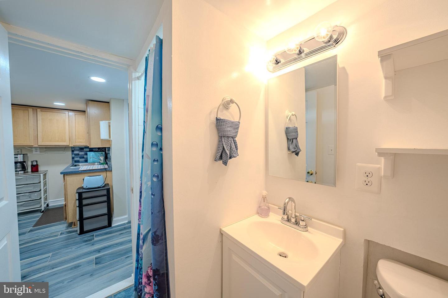 649 SOUTH CAROLINA AVE SE, WASHINGTON, District Of Columbia 20003, 5 Bedrooms Bedrooms, ,3 BathroomsBathrooms,Residential,For sale,649 SOUTH CAROLINA AVE SE,DCDC2241890 MLS # DCDC2241890