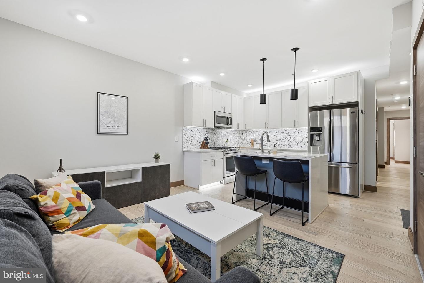 2109 M ST NE #5, WASHINGTON, District Of Columbia 20002, 2 Bedrooms Bedrooms, ,2 BathroomsBathrooms,Residential,For sale,2109 M ST NE #5,DCDC2241894 MLS # DCDC2241894