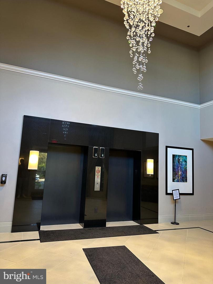 1645 INTERNATIONAL DR #125, MCLEAN, Virginia 22102, 1 Bedroom Bedrooms, ,1 BathroomBathrooms,Residential,For sale,1645 INTERNATIONAL DR #125,VAFX2286186 MLS # VAFX2286186