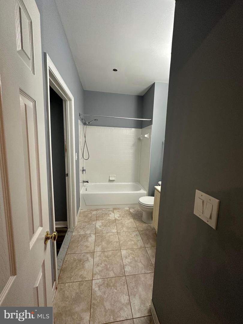 1645 INTERNATIONAL DR #125, MCLEAN, Virginia 22102, 1 Bedroom Bedrooms, ,1 BathroomBathrooms,Residential,For sale,1645 INTERNATIONAL DR #125,VAFX2286186 MLS # VAFX2286186