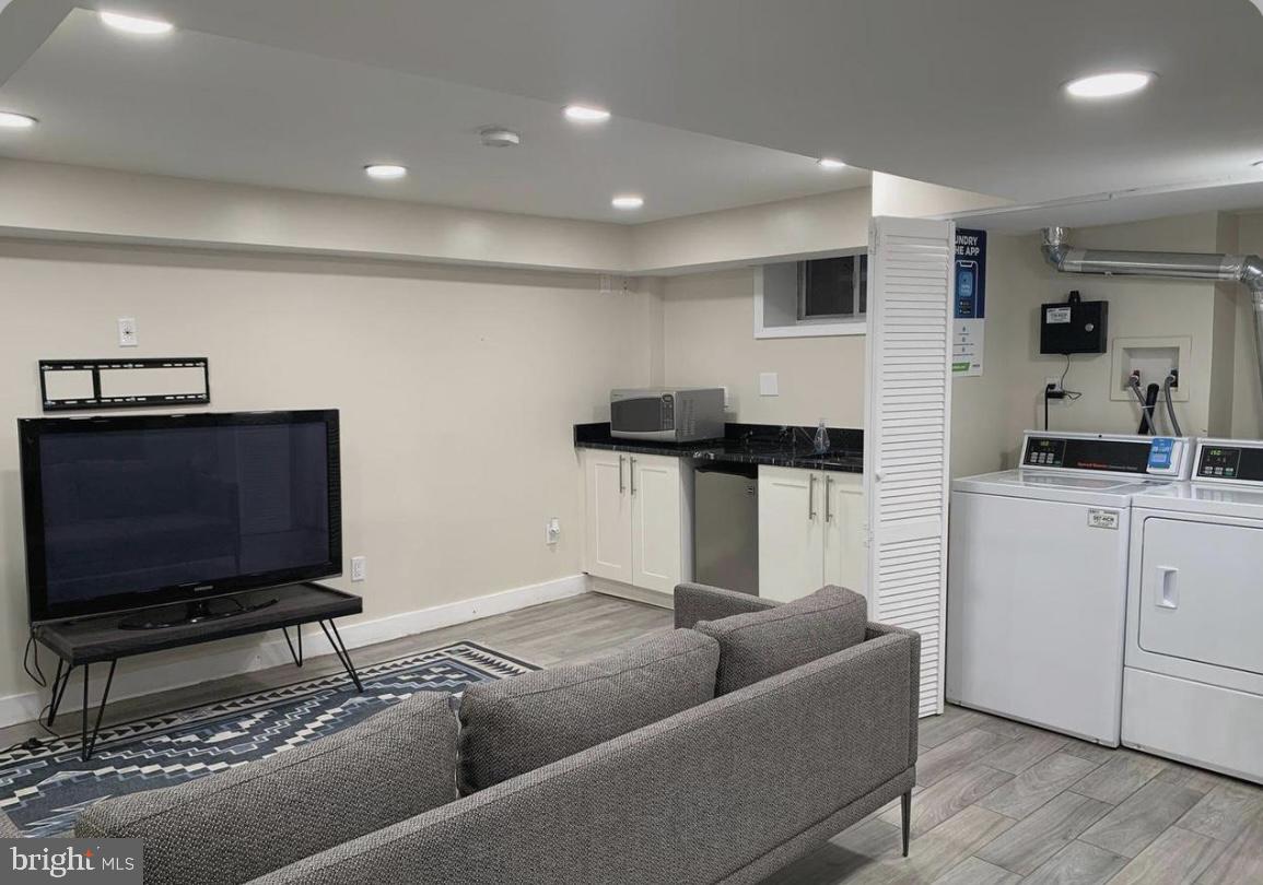 1125 12TH ST NW #64, WASHINGTON, District Of Columbia 20005, 1 Bedroom Bedrooms, ,1 BathroomBathrooms,Residential,For sale,1125 12TH ST NW #64,DCDC2241906 MLS # DCDC2241906