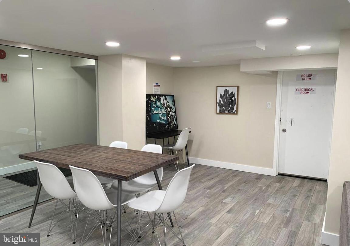 1125 12TH ST NW #64, WASHINGTON, District Of Columbia 20005, 1 Bedroom Bedrooms, ,1 BathroomBathrooms,Residential,For sale,1125 12TH ST NW #64,DCDC2241906 MLS # DCDC2241906