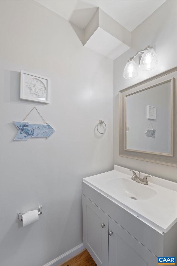 89 RIVERSIDE DR, PALMYRA, Virginia 22963, 3 Bedrooms Bedrooms, ,2 BathroomsBathrooms,Residential,For sale,89 RIVERSIDE DR,672555 MLS # 672555