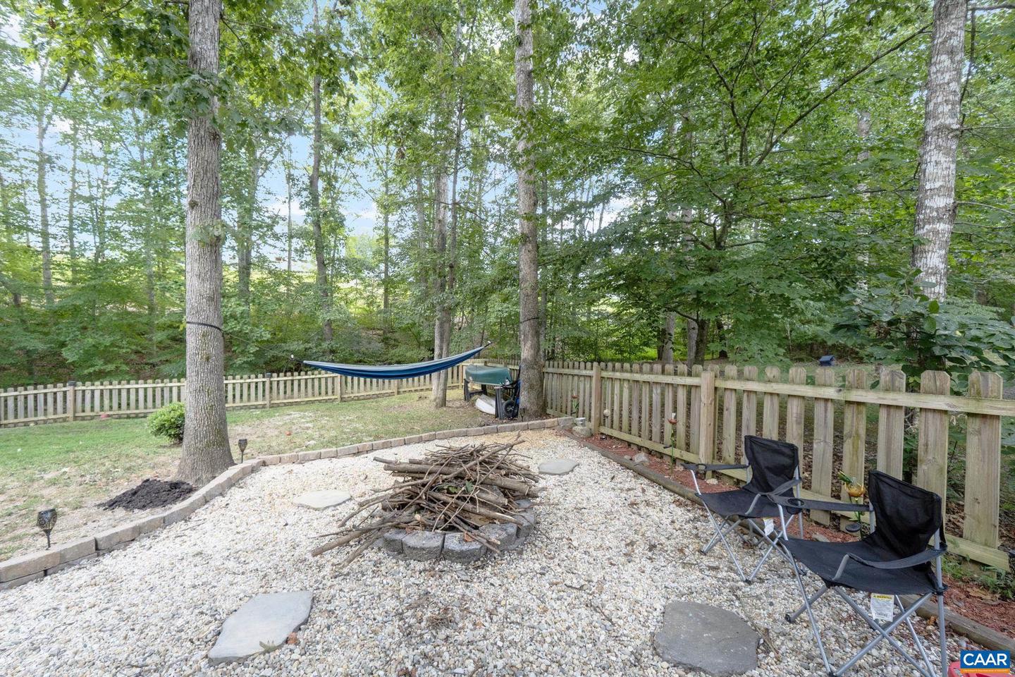 89 RIVERSIDE DR, PALMYRA, Virginia 22963, 3 Bedrooms Bedrooms, ,2 BathroomsBathrooms,Residential,For sale,89 RIVERSIDE DR,672555 MLS # 672555