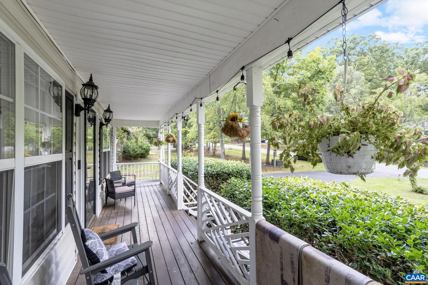 89 RIVERSIDE DR, PALMYRA, Virginia 22963, 3 Bedrooms Bedrooms, ,2 BathroomsBathrooms,Residential,For sale,89 RIVERSIDE DR,672555 MLS # 672555