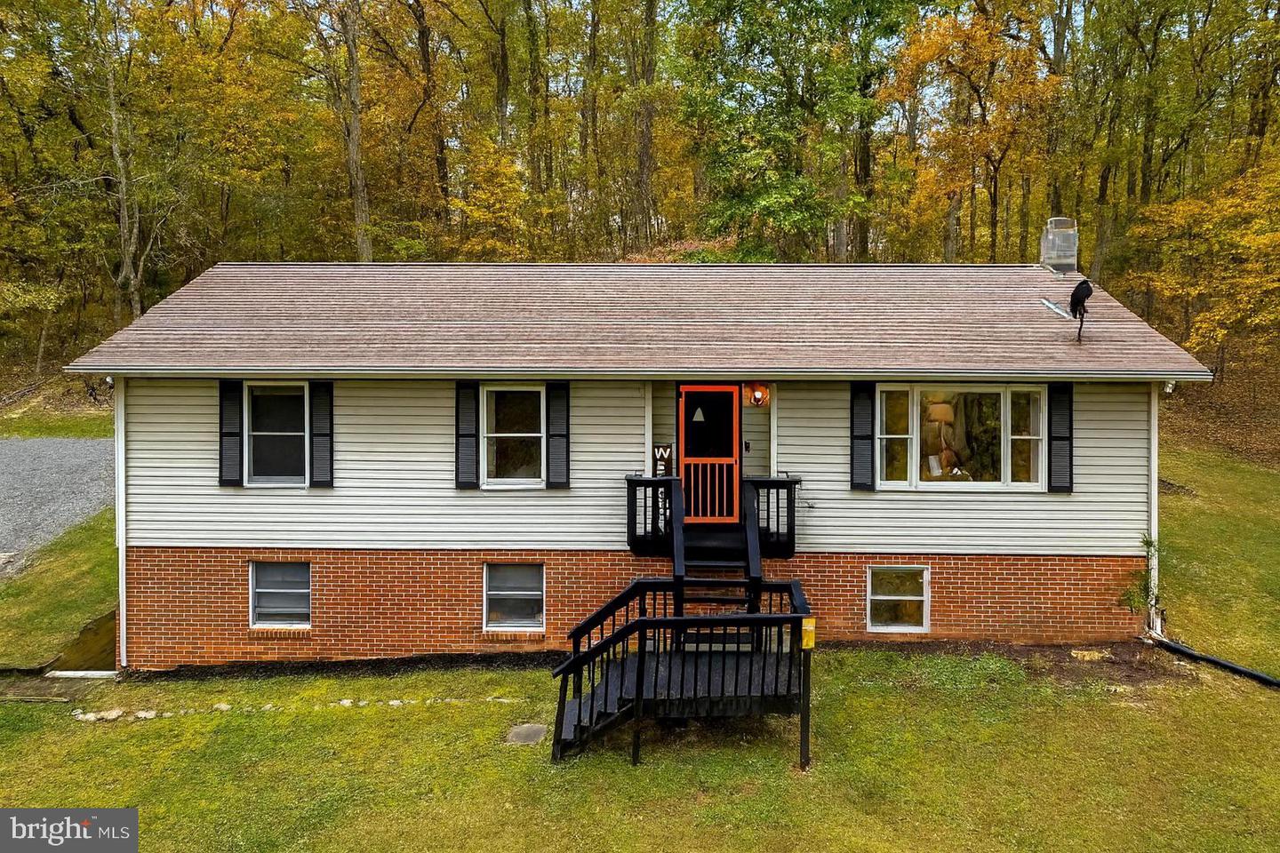 451 LAKESIDE DR, FRONT ROYAL, Virginia 22630, 5 Bedrooms Bedrooms, ,2 BathroomsBathrooms,Residential,For sale,451 LAKESIDE DR,VAWR2013152 MLS # VAWR2013152