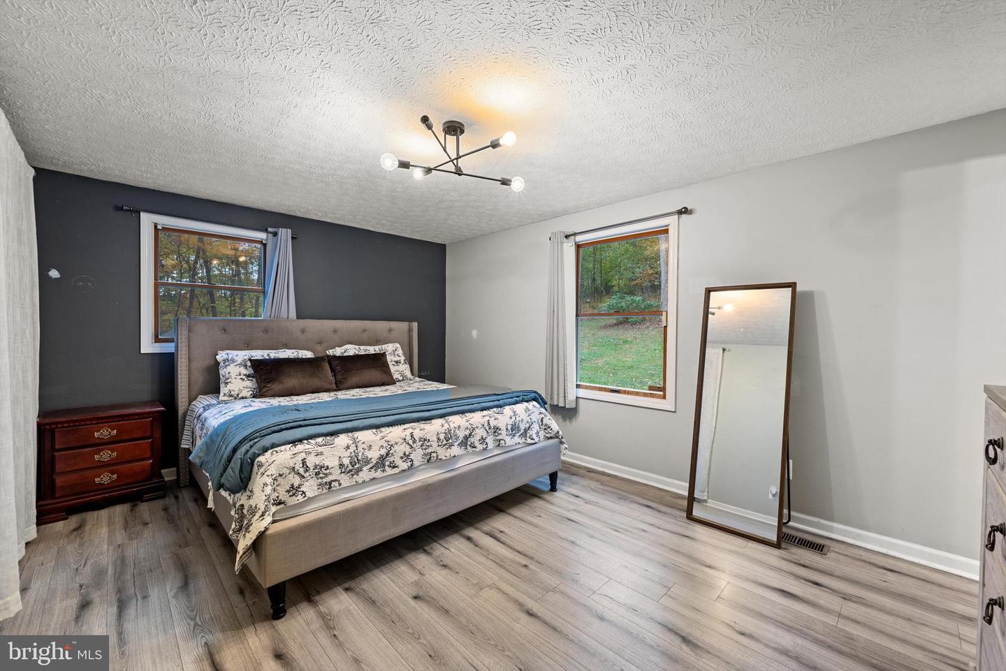 451 LAKESIDE DR, FRONT ROYAL, Virginia 22630, 5 Bedrooms Bedrooms, ,2 BathroomsBathrooms,Residential,For sale,451 LAKESIDE DR,VAWR2013152 MLS # VAWR2013152