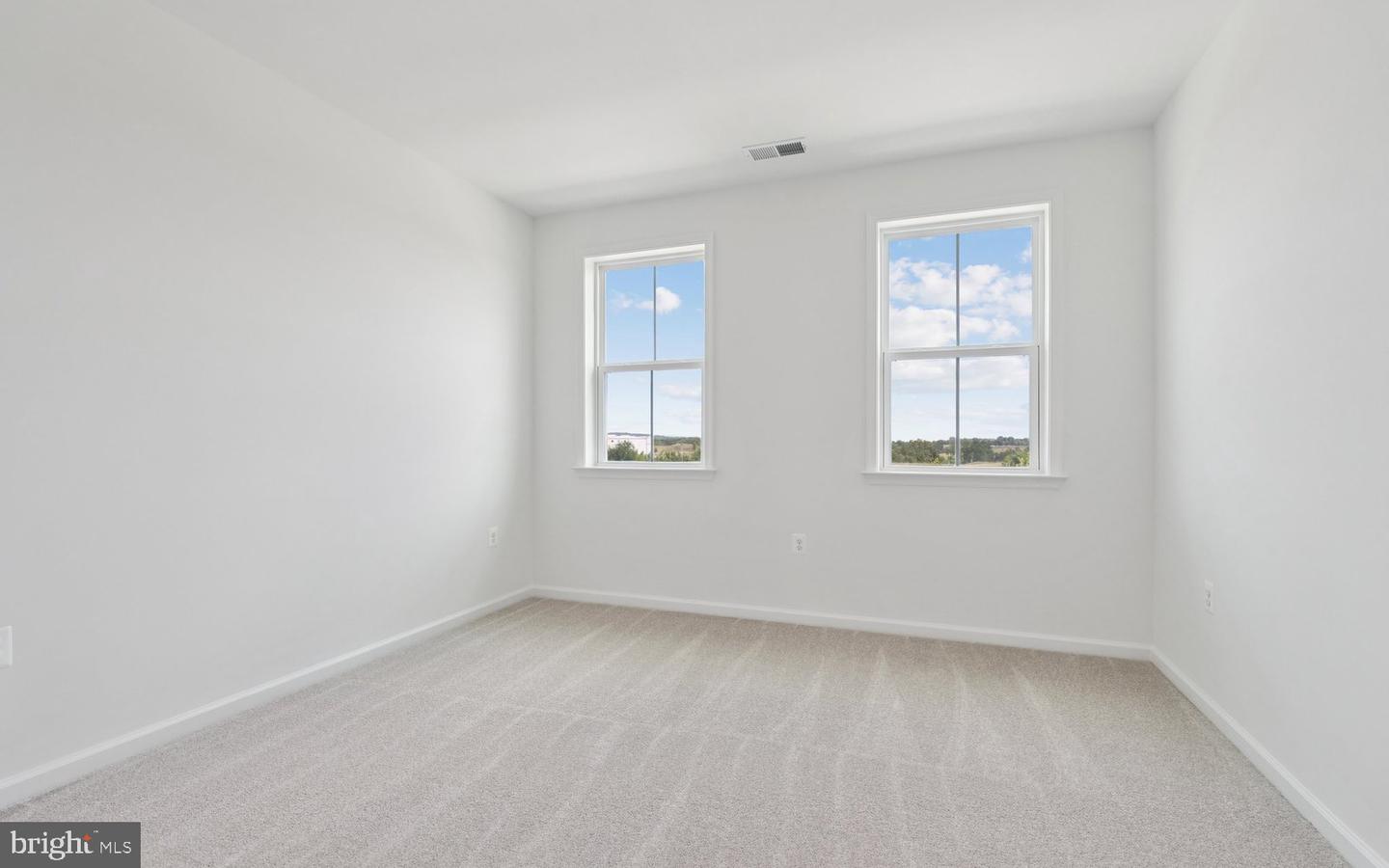 119 CASTAWAY PL, WINCHESTER, Virginia 22603, 3 Bedrooms Bedrooms, ,2 BathroomsBathrooms,Residential,For sale,119 CASTAWAY PL,VAFV2039040 MLS # VAFV2039040