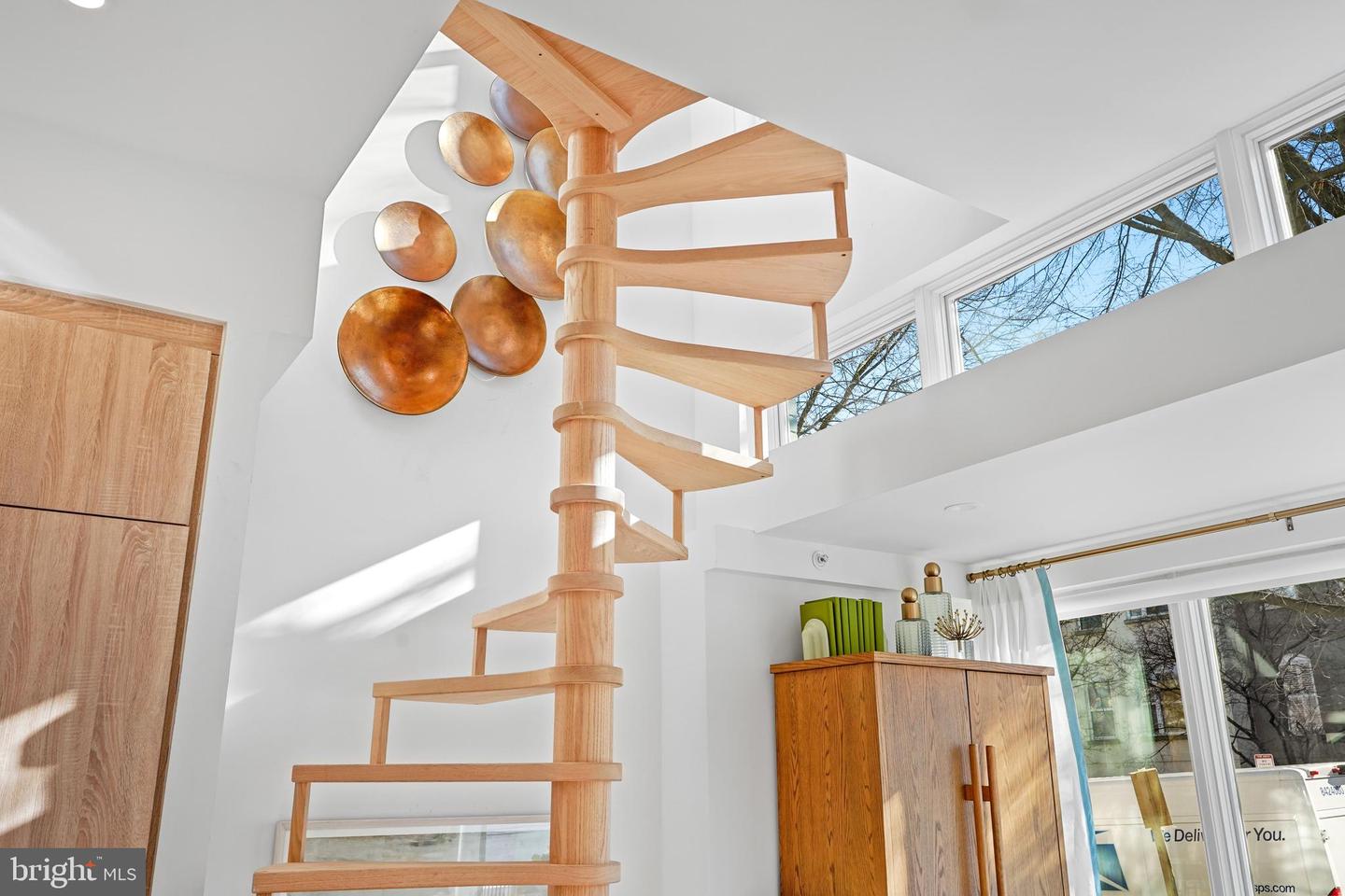 1237 W ST NW #A, WASHINGTON, District Of Columbia 20009, 2 Bedrooms Bedrooms, ,2 BathroomsBathrooms,Residential,For sale,1237 W ST NW #A,DCDC2241954 MLS # DCDC2241954