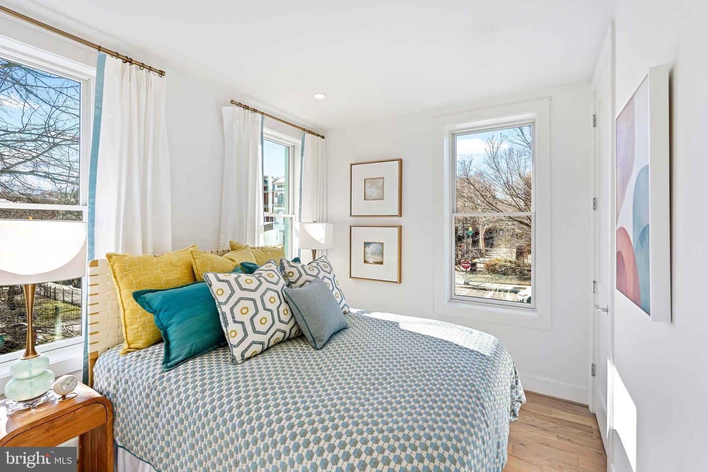 1237 W ST NW #A, WASHINGTON, District Of Columbia 20009, 2 Bedrooms Bedrooms, ,2 BathroomsBathrooms,Residential,For sale,1237 W ST NW #A,DCDC2241954 MLS # DCDC2241954