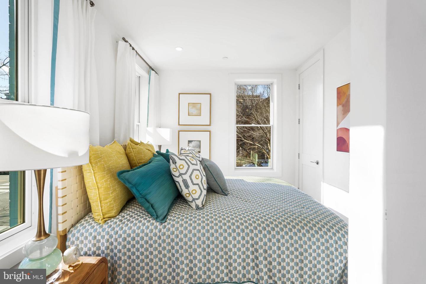 1237 W ST NW #A, WASHINGTON, District Of Columbia 20009, 2 Bedrooms Bedrooms, ,2 BathroomsBathrooms,Residential,For sale,1237 W ST NW #A,DCDC2241954 MLS # DCDC2241954