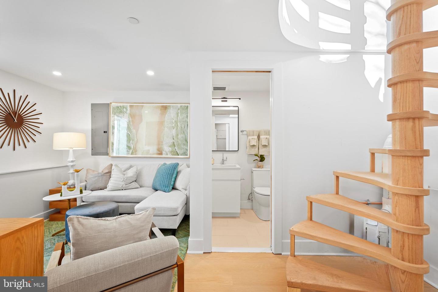 1237 W ST NW #A, WASHINGTON, District Of Columbia 20009, 2 Bedrooms Bedrooms, ,2 BathroomsBathrooms,Residential,For sale,1237 W ST NW #A,DCDC2241954 MLS # DCDC2241954