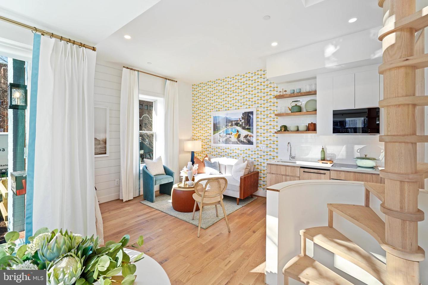 1237 W ST NW #A, WASHINGTON, District Of Columbia 20009, 2 Bedrooms Bedrooms, ,2 BathroomsBathrooms,Residential,For sale,1237 W ST NW #A,DCDC2241954 MLS # DCDC2241954