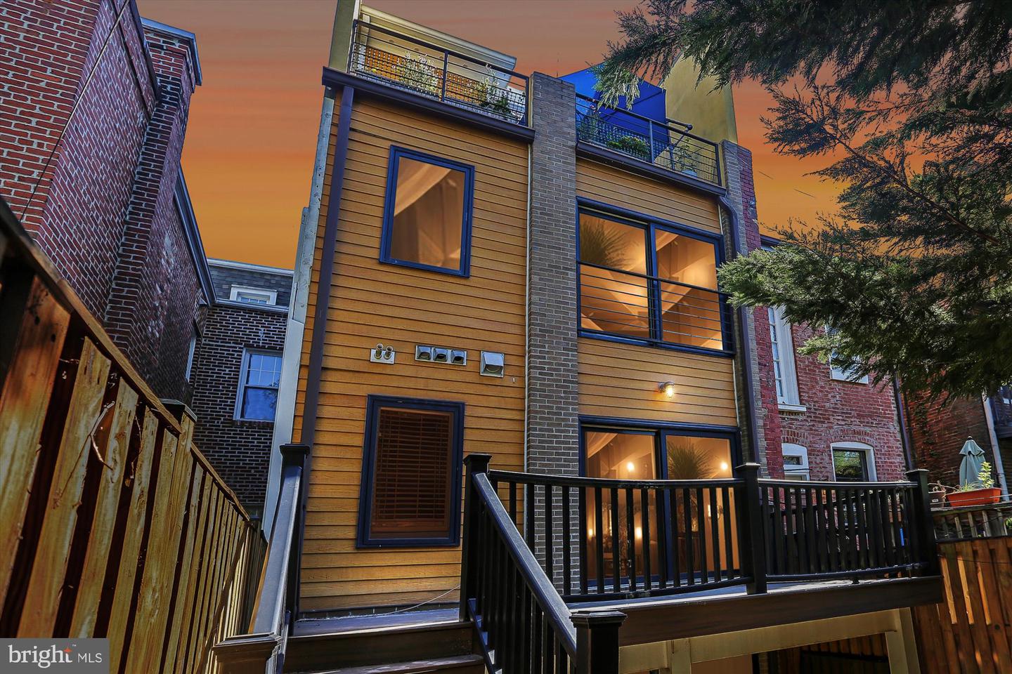 3222 NW 13TH ST NW #2, WASHINGTON, District Of Columbia 20010, 2 Bedrooms Bedrooms, 7 Rooms Rooms,3 BathroomsBathrooms,Residential,For sale,3222 NW 13TH ST NW #2,DCDC2226914 MLS # DCDC2226914