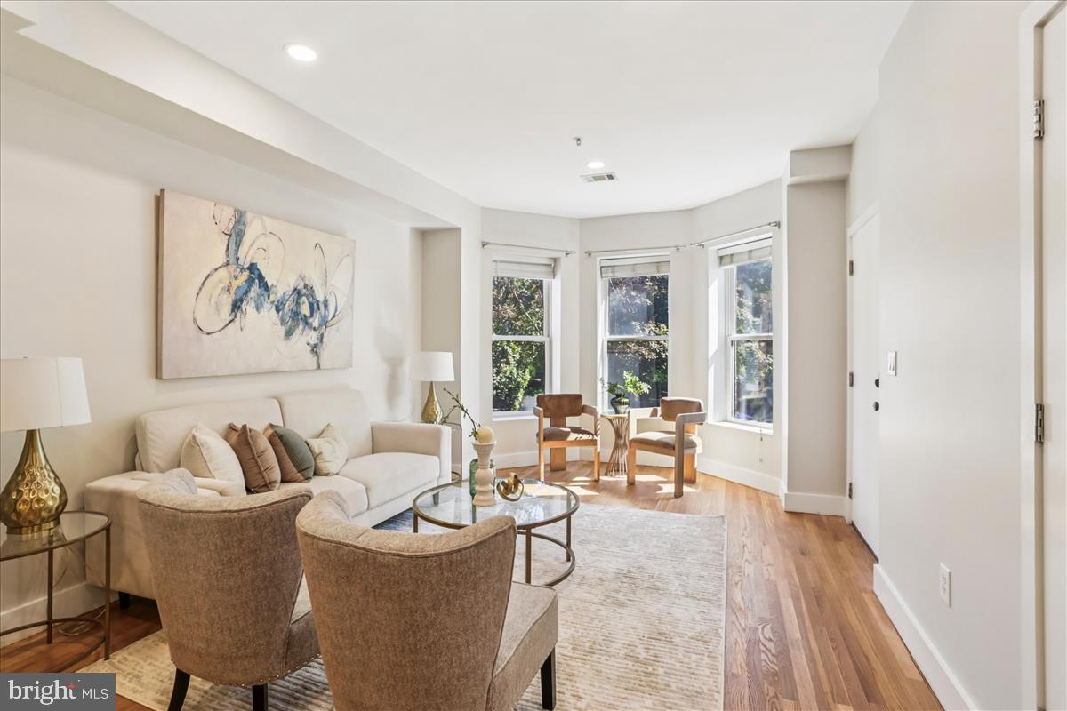 3222 NW 13TH ST NW #2, WASHINGTON, District Of Columbia 20010, 2 Bedrooms Bedrooms, 7 Rooms Rooms,3 BathroomsBathrooms,Residential,For sale,3222 NW 13TH ST NW #2,DCDC2226914 MLS # DCDC2226914